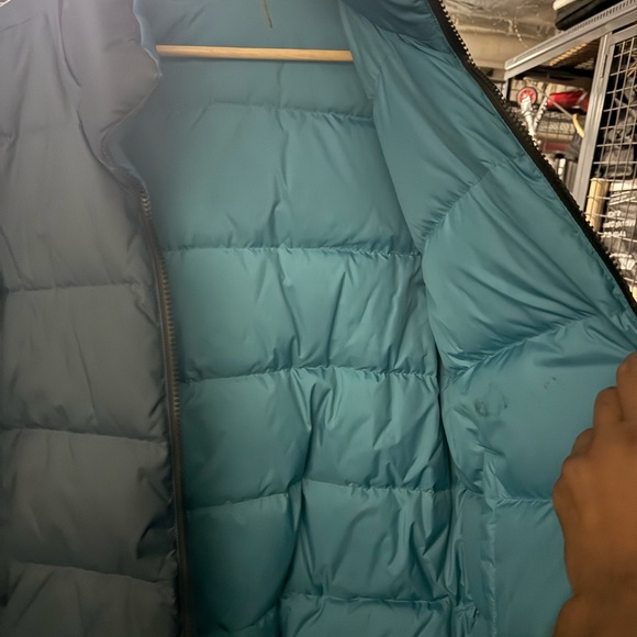 Men's Black Puffer Jacket - Picture 2 of 4